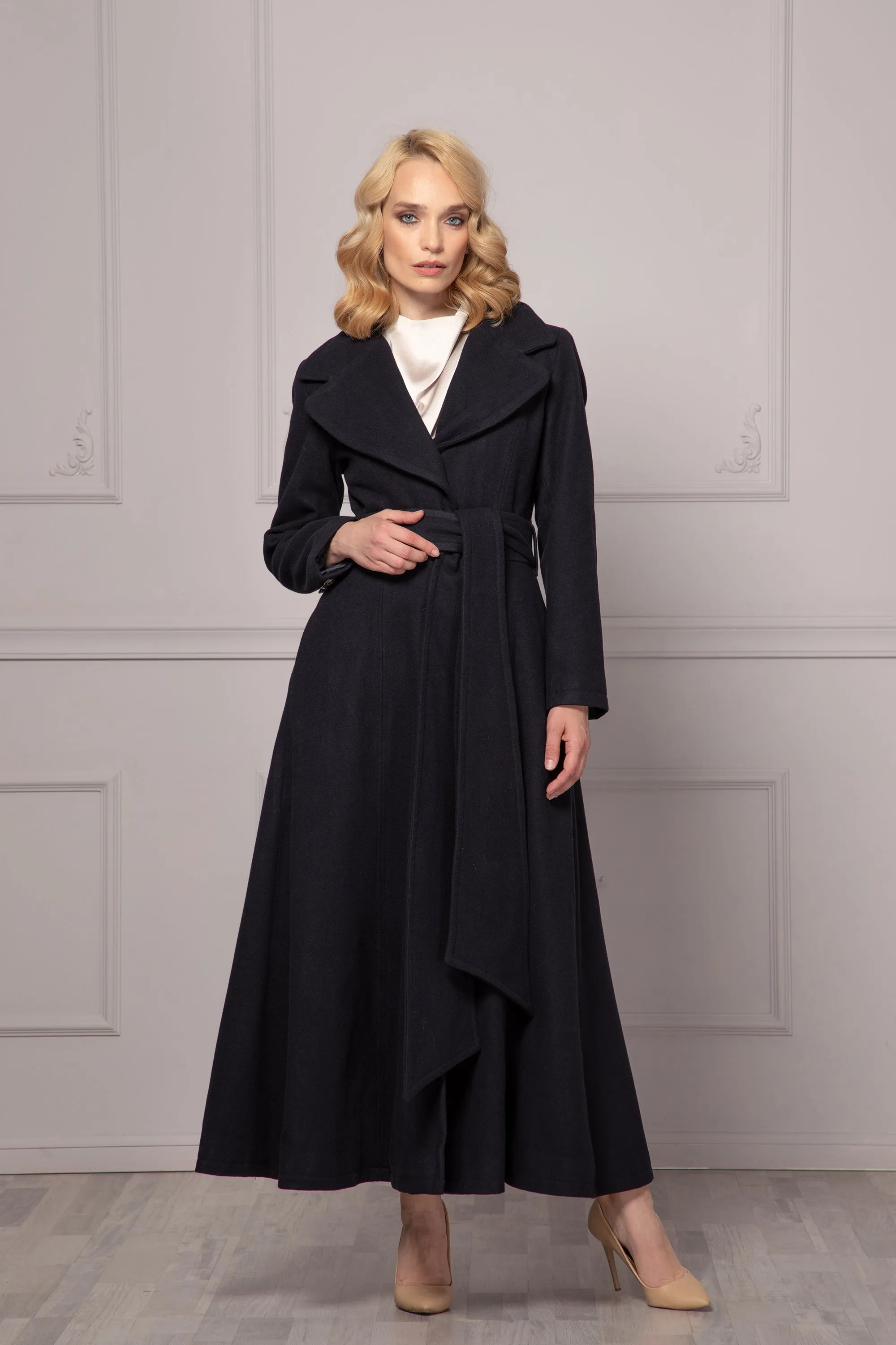 BELTED WOOL OVERCOAT