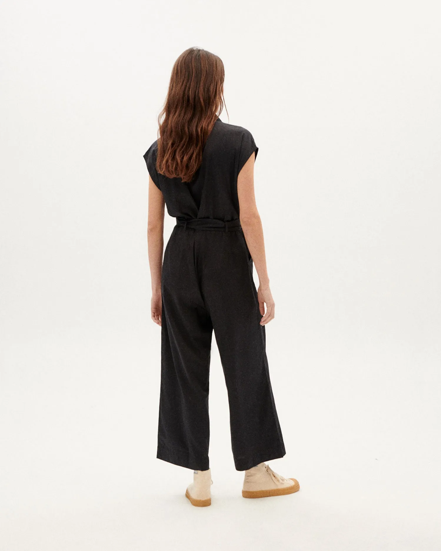 Black Malawi Jumpsuit von THINKING MU