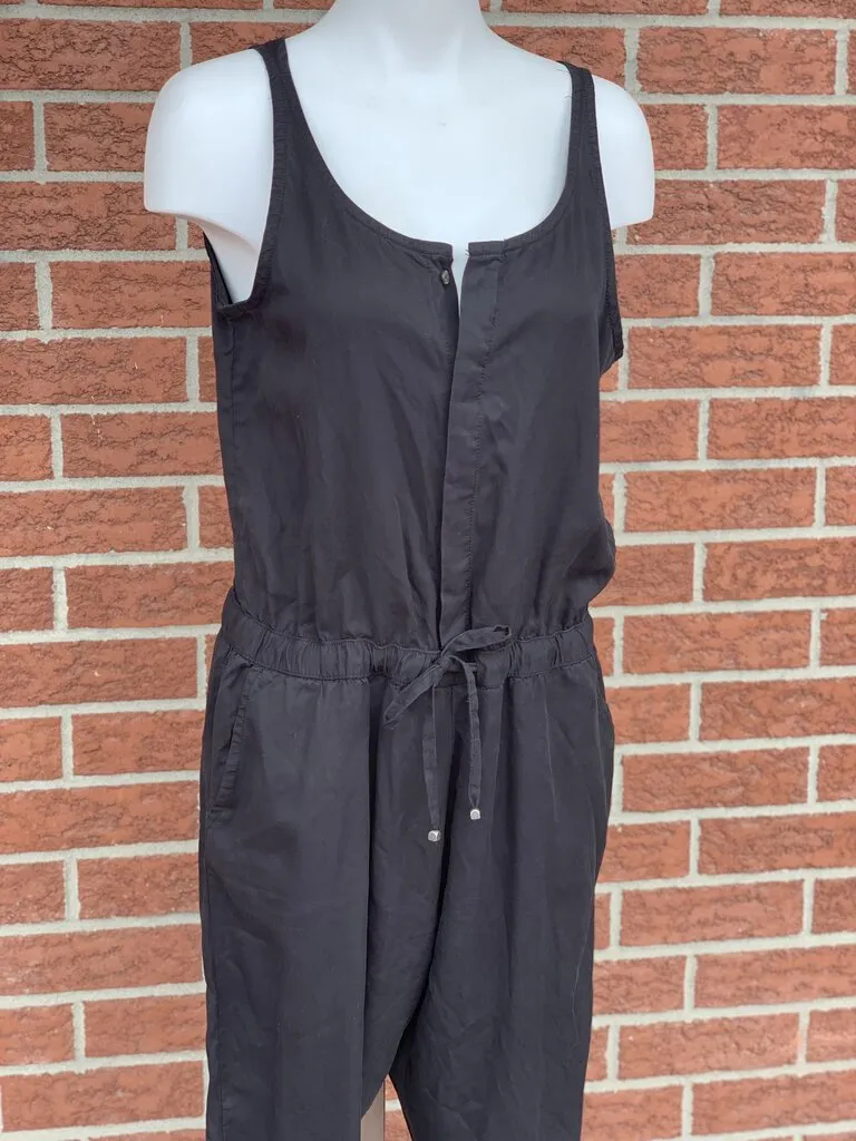 DD77 jumpsuit M