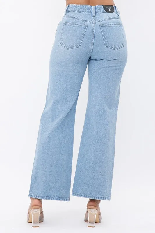 DISTRESS KNEE FLARED JEANS