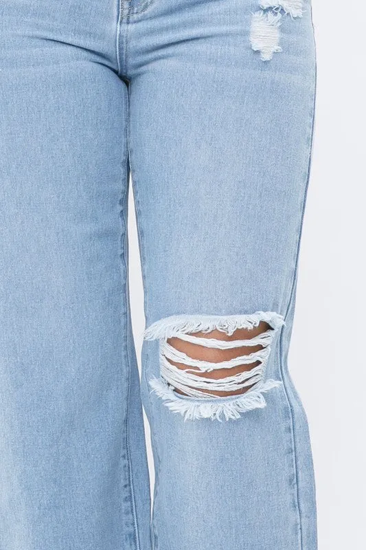 DISTRESS KNEE FLARED JEANS