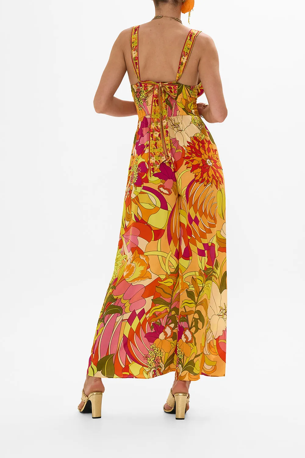 HALTERNECK JUMPSUIT WITH TIE NECK THE FLOWER CHILD SOCIETY