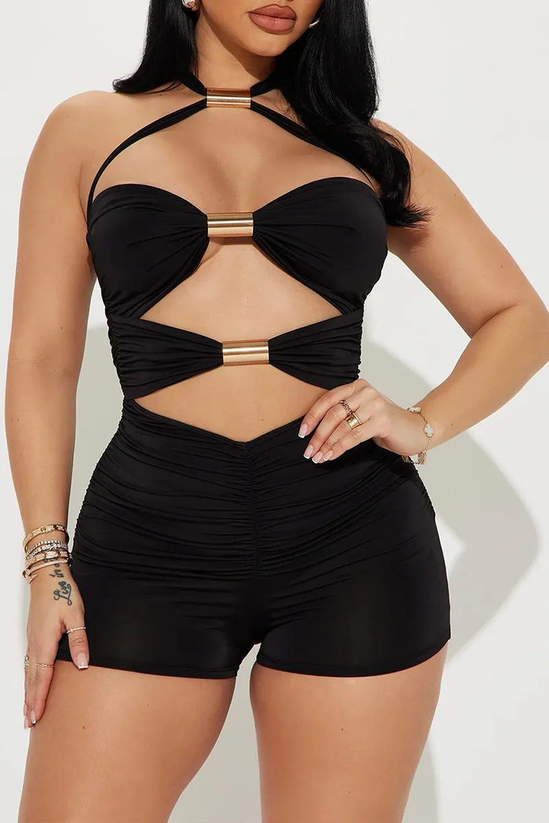 JQ3231 Halter Cutout Rompers