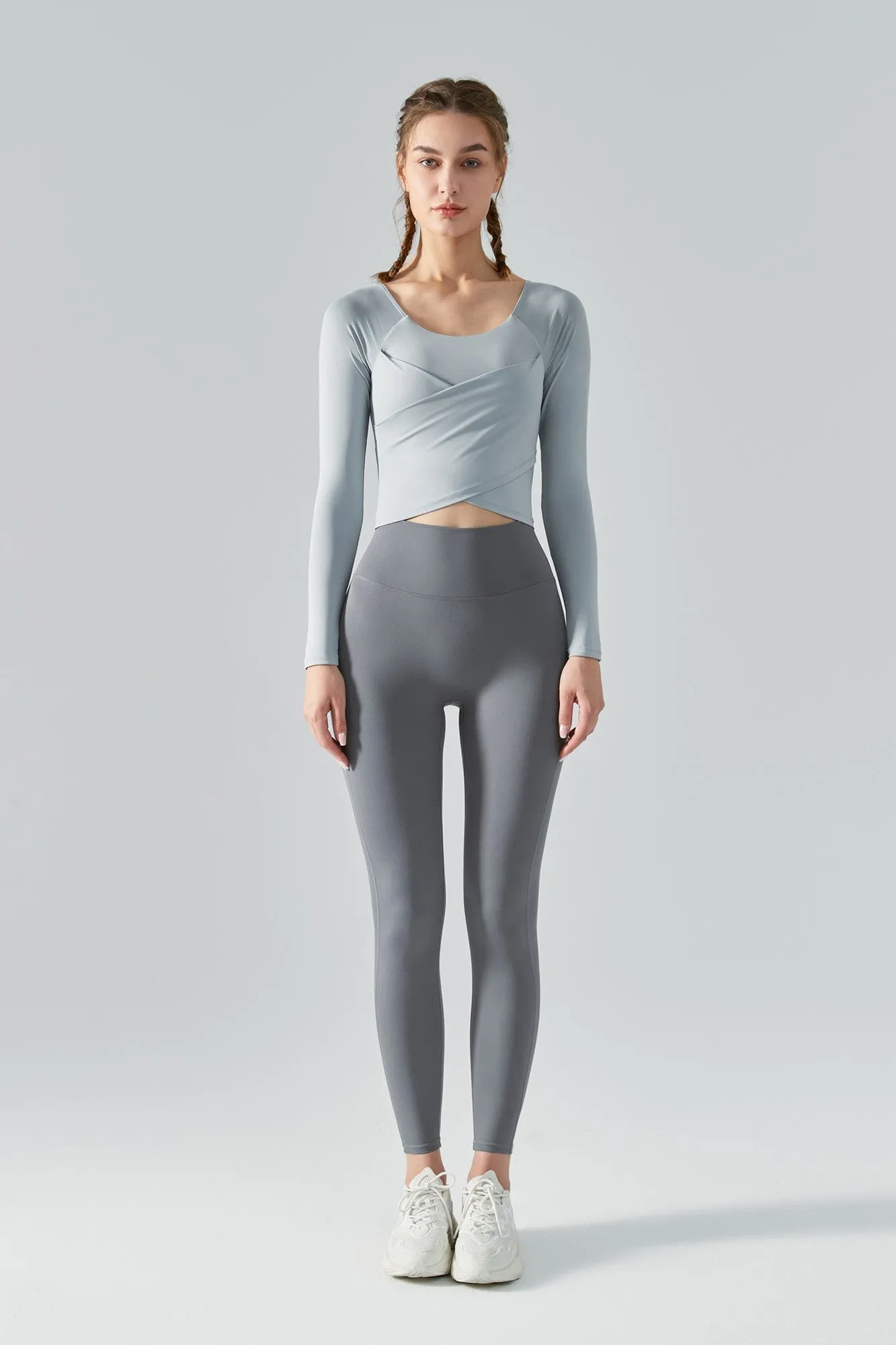 Long Sleeve Front Tie Wrap Detailing Yoga Top