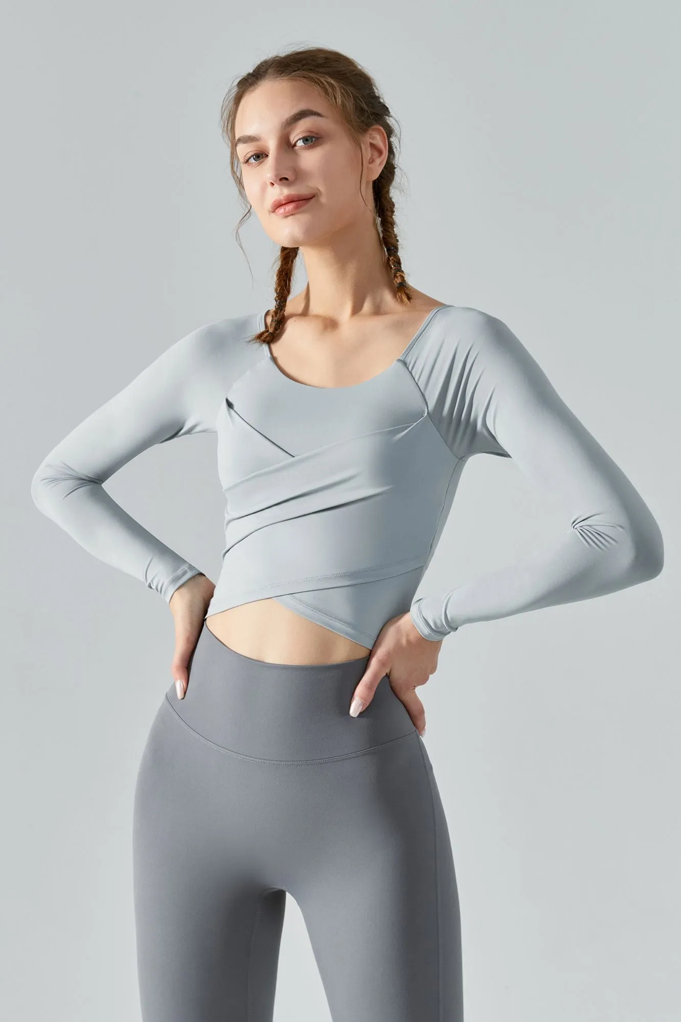 Long Sleeve Front Tie Wrap Detailing Yoga Top