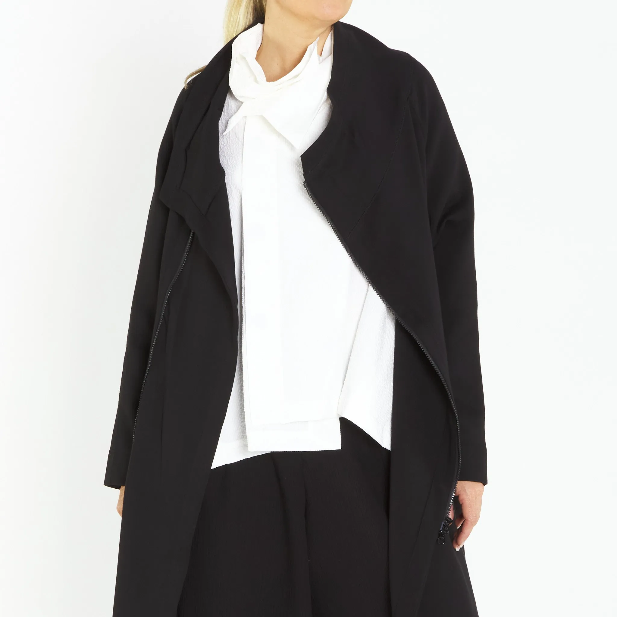 MU243602 - Phont Overcoat Black