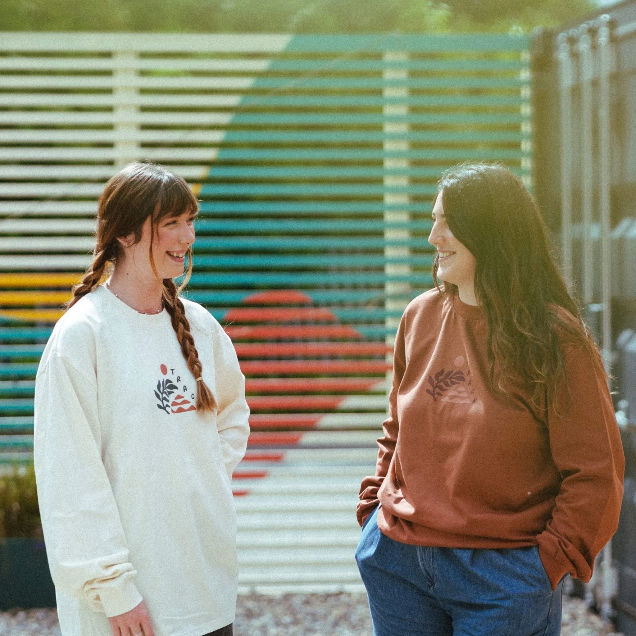 Sistere Long Sleeve Tee in Clay