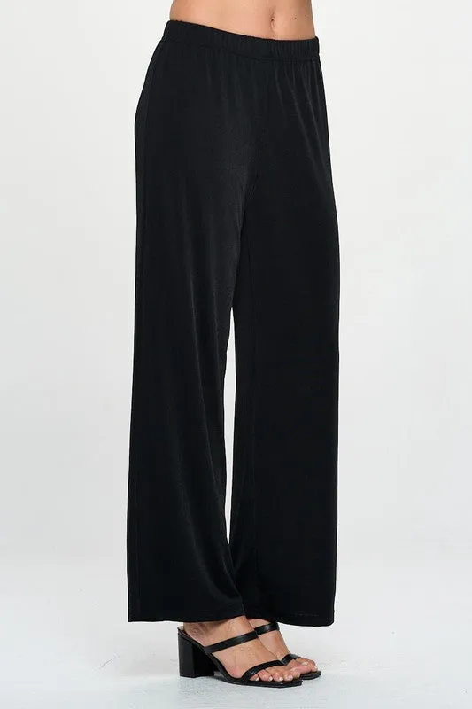 Voyage Flared Pants in Black