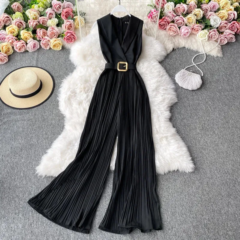 Women's Elegant Chic Pleated Sleeveless Jumpsuit